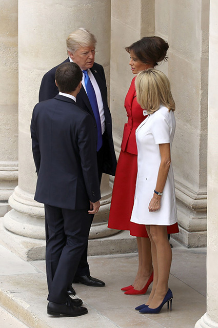 Мелания и Дональд Трамп, Эммануэль и Брижит Макрон
