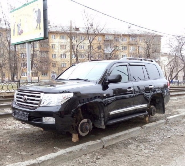 Когда твои колеса нравятся не только тебе! Когда твои колеса нравятся не только тебе! авто, воровство, колеса. кража