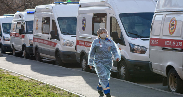 Печальный антирекорд: в России зарегистрировано 7099 новых случаев заражения коронавирусом