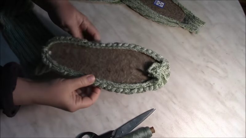 Из старого свитера — в прекрасную вещицу за один вечер Из старого свитера — в прекрасную вещицу за один вечер
