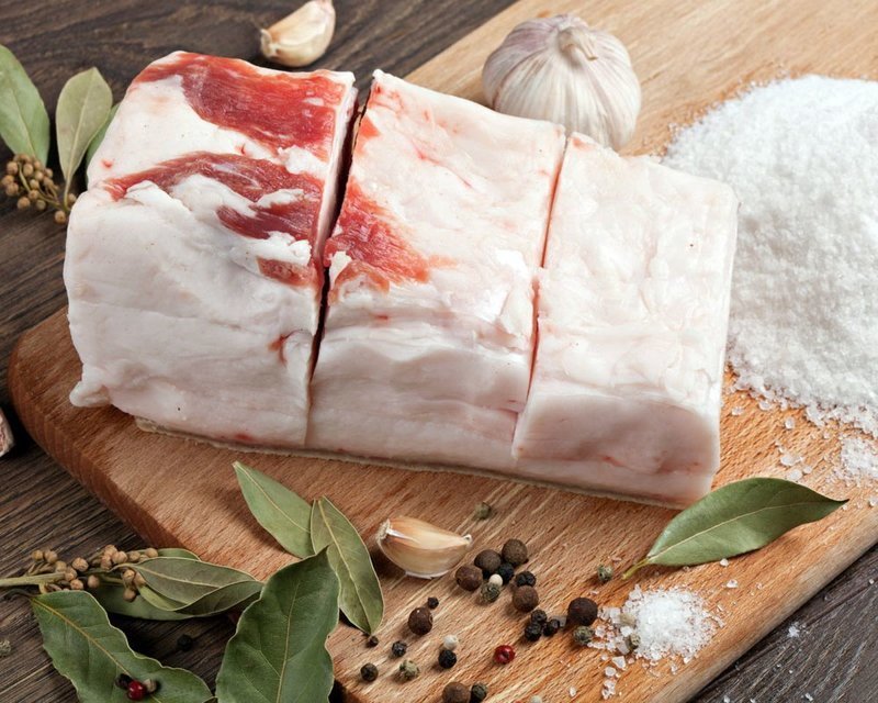 15 вкусных рецептов с салом