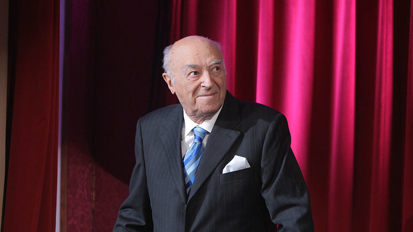 Умер Владимир Этуш