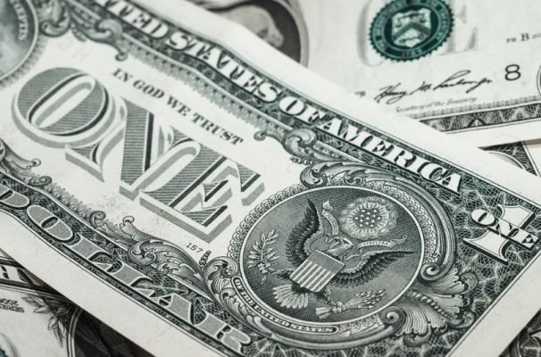 Евро, юани и японские иены против доллара: Россия сократила золотовалютные резервы на десятки миллиардов Евро, юани и японские иены против доллара: Россия сократила золотовалютные резервы на десятки миллиардов