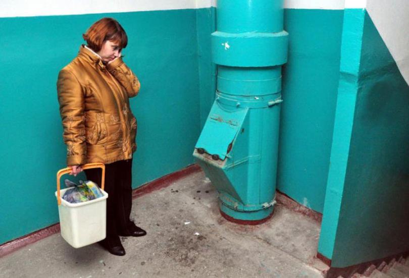 "Заварить все мусоропроводы": они могут исчезнуть из подъездов