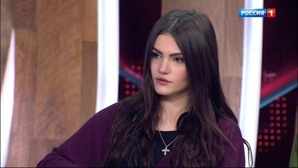 Возлюбленная Макара Шукшина - Фрейя Зильбер стала мамой в 14 лет. Кадр программы