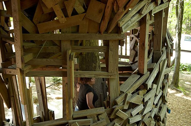 Самый большой в мире дом в дереве (10 фото) Самый большой в мире дом в дереве (10 фото)