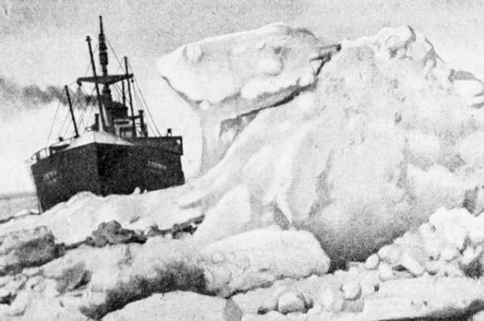 Гибель "Челюскина": 2 месяца ледового плена и чудесное спасение 104 человек Гибель "Челюскина": 2 месяца ледового плена и чудесное спасение 104 человек