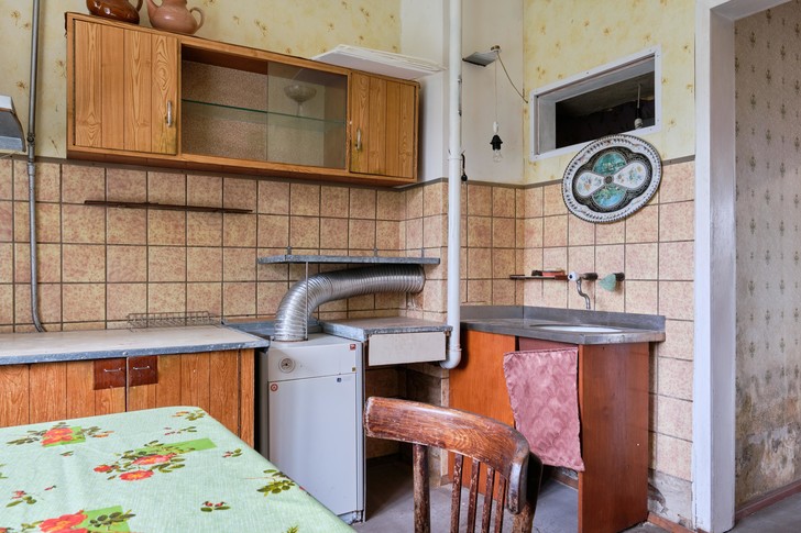 Почему в СССР у хрущевок были такие маленькие кухни