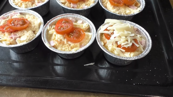 Вчерашний хлеб со вкусом пиццы или классный рецепт на скорую руку! Еда, Завтрак, Вкусно, Рецепт, Другая кухня, Видео рецепт, Перекус, В духовке, Видео, Длиннопост