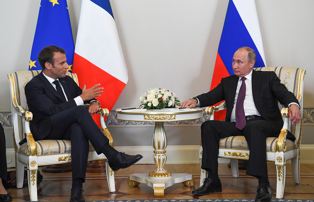 ПУТИН СКОЛАЧИВАЕТ G7 ПУТИН СКОЛАЧИВАЕТ G7