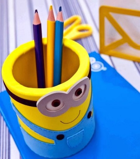 Как сделать карандашницу из фоамирана своими руками