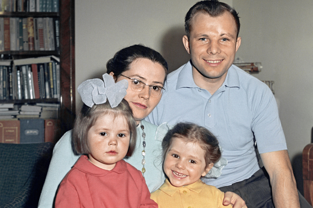 «Береги девчонок, Валюша». Вдова Юрия Гагарина пережила его на 52 года