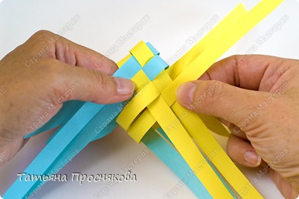 Мастер-класс Поделка изделие Плетение Плетёные птички Бумага фото 13