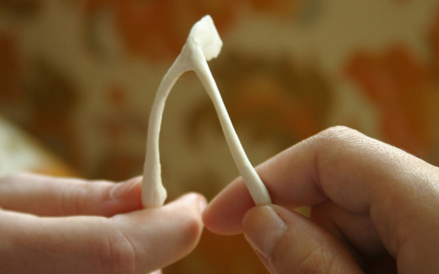 СУЕВЕРИЯ И ПРЕДРАССУДКИ ДОСТАЛИСЬ НАМ ОТ ПРЕДКОВ