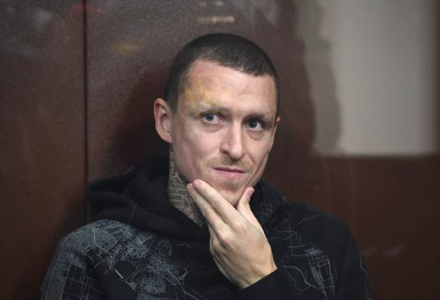 Арестованный после драк футболист Мамаев сдал следователю загранпаспорт
