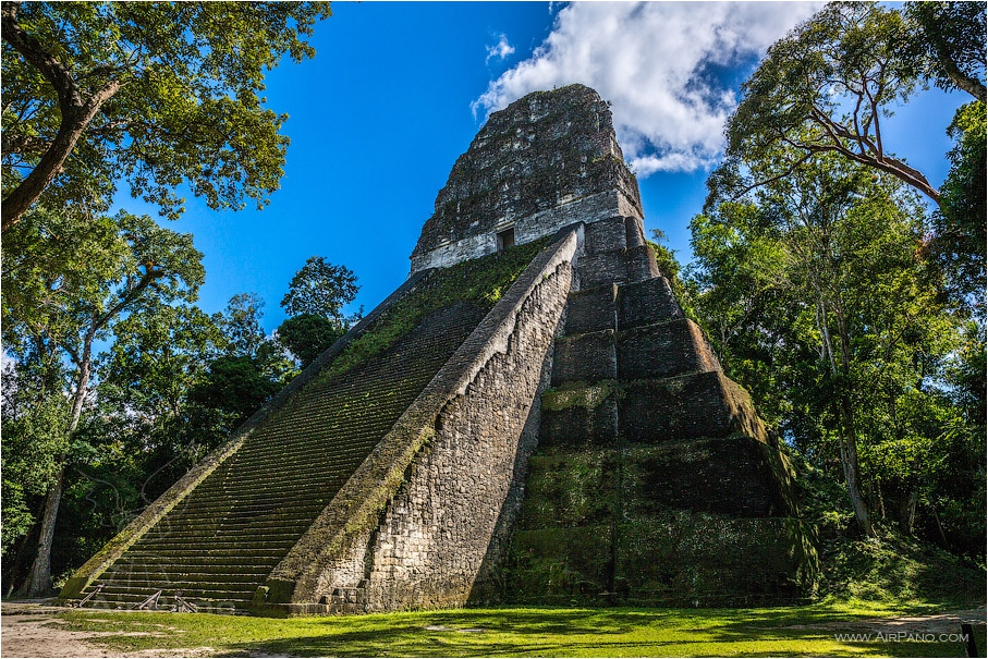 Тикаль, пирамиды Майя Тикаль, древние цивилизации, пирамиды Майя