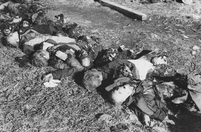 Волынская резня. 1943 год. 45 фотографий, которые шокировали весь мир Волынская резня. 1943 год. 45 фотографий, которые шокировали весь мир