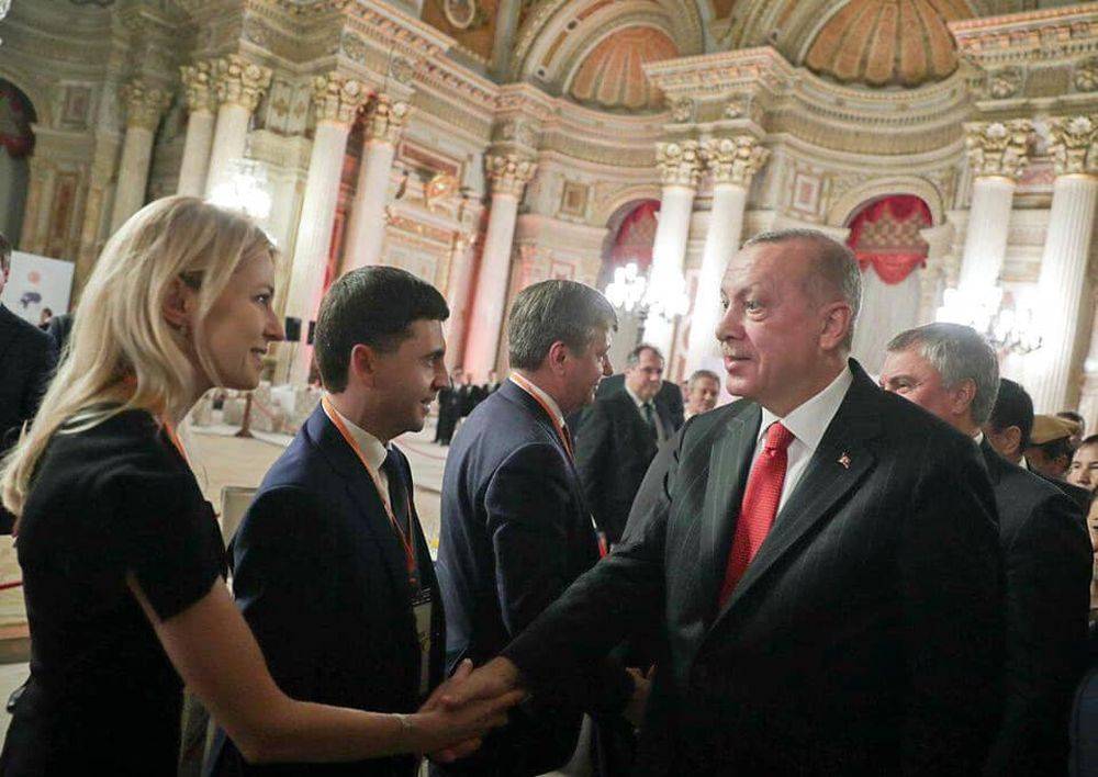 Встреча Поклонской с Эрдоганом разозлила руководство Украины Встреча Поклонской с Эрдоганом разозлила руководство Украины
