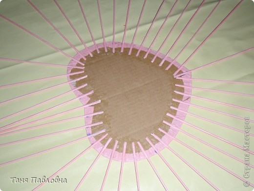 Шкатулка в форме сердца - Плетение из газет