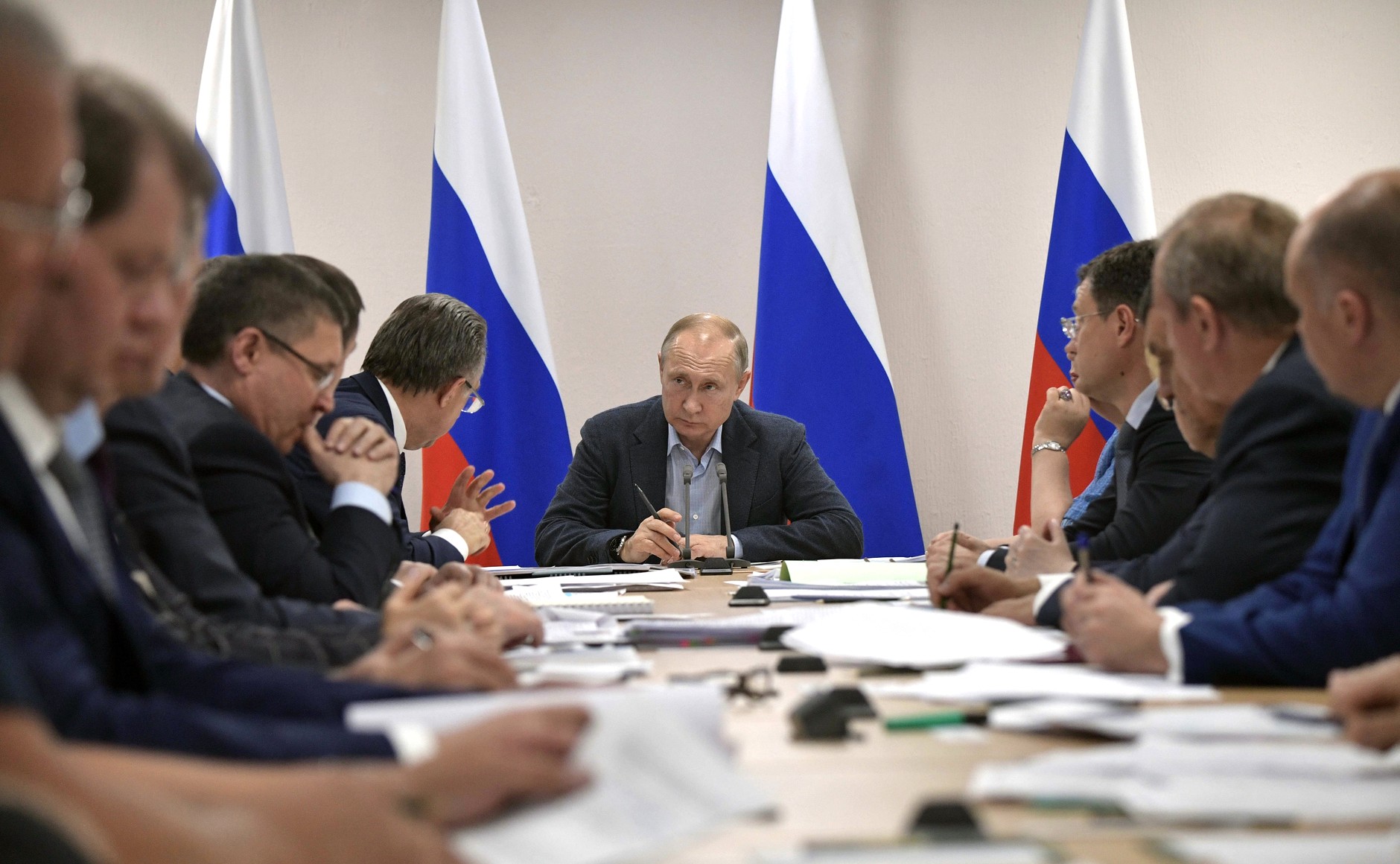 «Исключить чванство и хамство»: Владимир Путин раскритиковал ход работ по ликвидации последствий паводка в Иркутской области.
