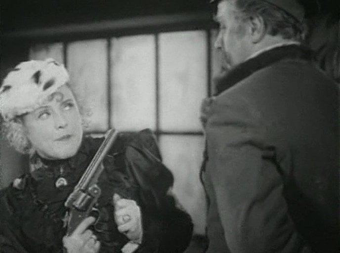 http://www.imfdb.org/images/8/8e/Medved-4.jpg