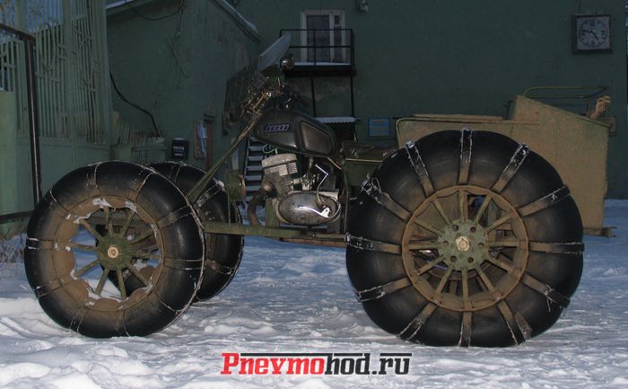 Самодельные снегоходы на надувных колесах Самодельные снегоходы на надувных колесах