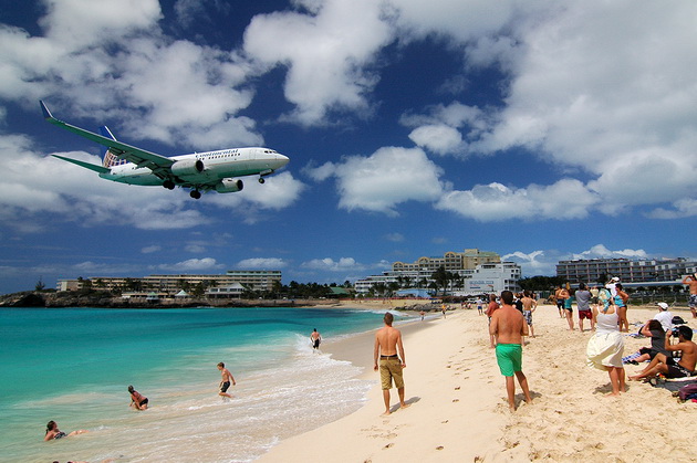 Maho Beach. Остров Святого Мартина Maho Beach. Остров Святого Мартина