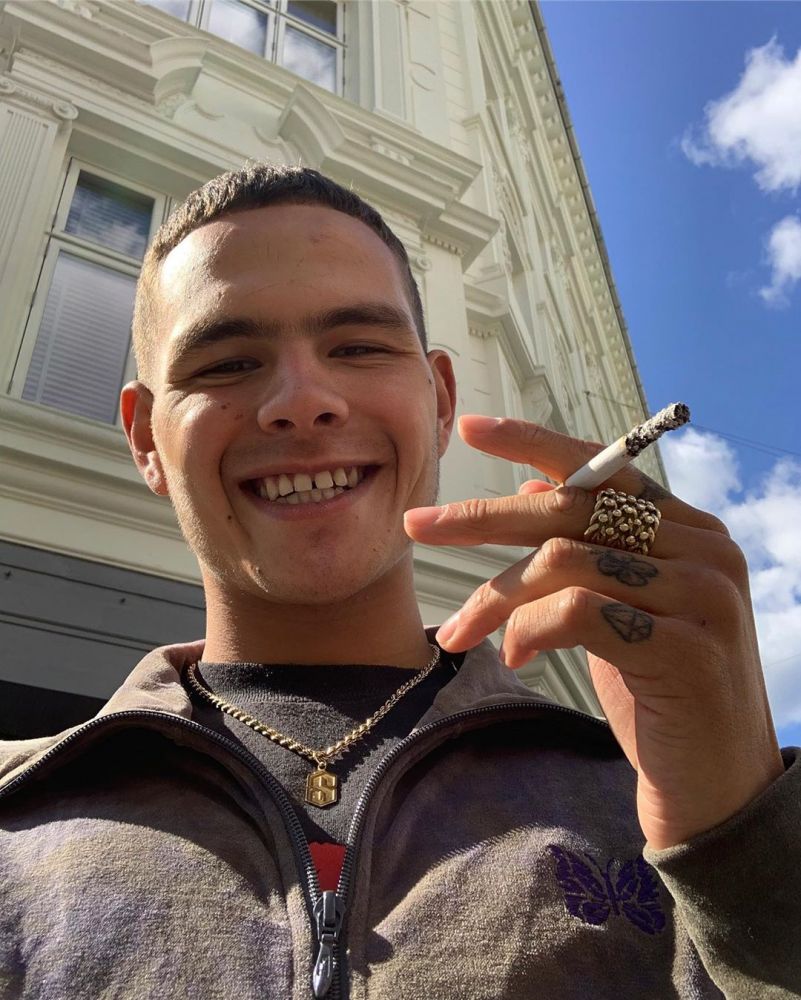 8 главных фактов о рэпере Slowthai – женихе Кати Кищук