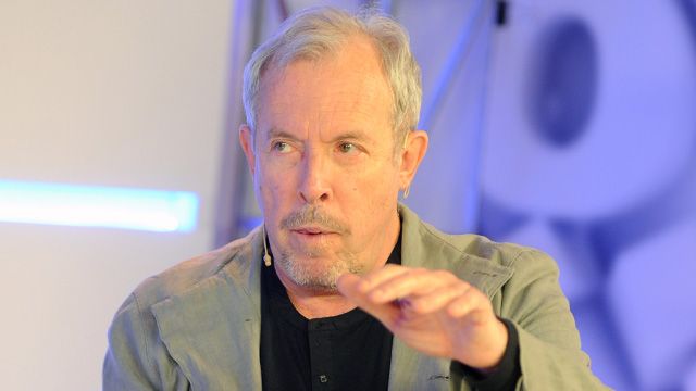 Макаревич раскритиковал "глупое" решение Порошенко о новых санкциях