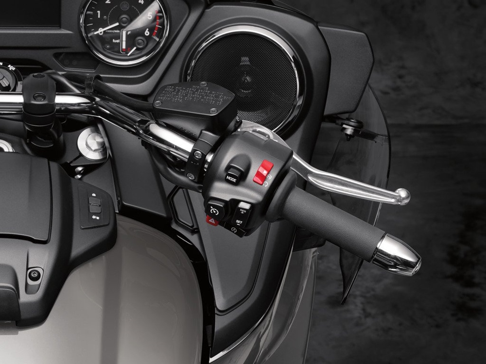 Новый круизер Yamaha Star Venture 2018