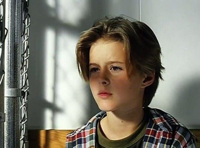 Элисон Уитбек в фильме Американская дочь 1995 Фото staroetv