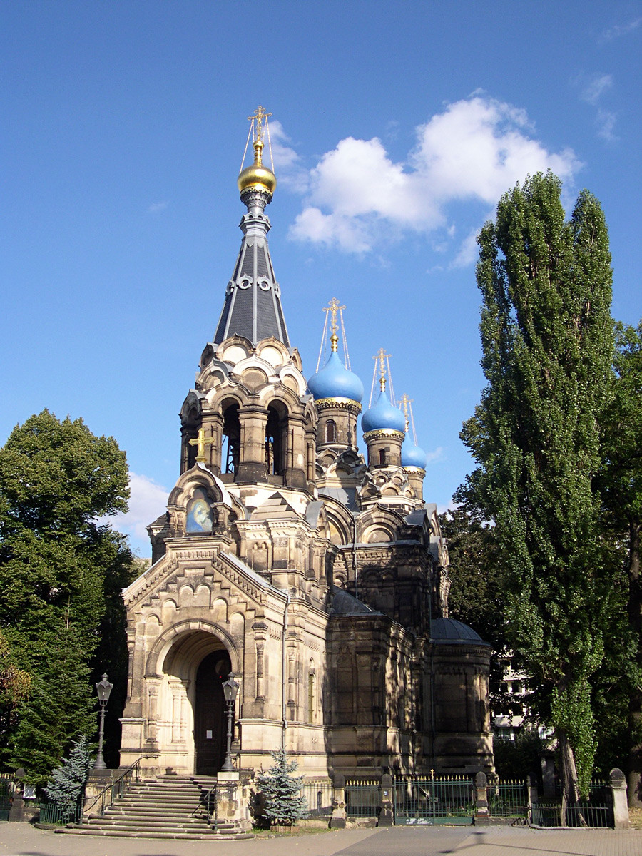 16 самых красивых русских православных храмов в мире