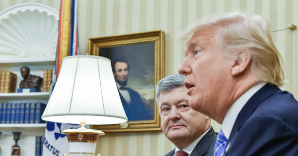 В Киеве истерика: США встали на сторону России, Вашингтон оправдал запрет на транзит украинских грузов В Киеве истерика: США встали на сторону России, Вашингтон оправдал запрет на транзит украинских грузов