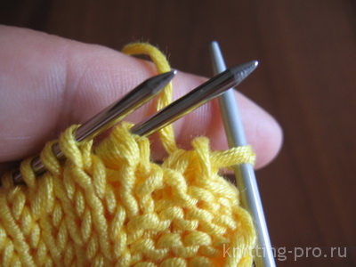 протягиваем одну петлю через другую