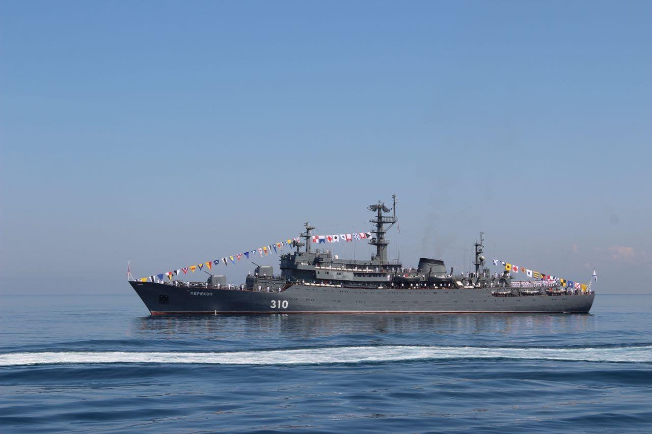Движение на юг: власти Судана одобряют создание базы ВМФ РФ в Красном море Движение на юг: власти Судана одобряют создание базы ВМФ РФ в Красном море