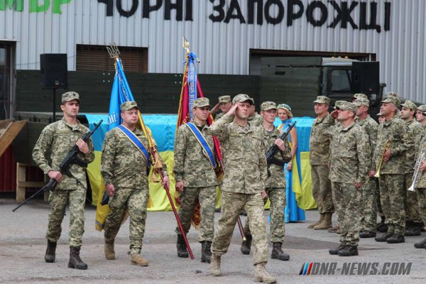 Бойцы 72-й бригады ВСУ стали называться "Черные запорожцы", для устрашения противника Бойцы 72-й бригады ВСУ стали называться "Черные запорожцы", для устрашения противника