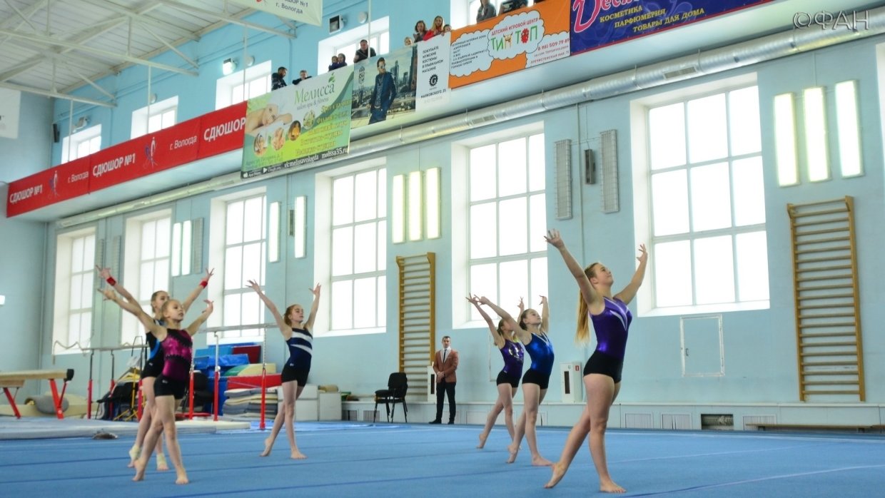 Известная гимнастка скончалась на Украине после отравления просроченным йогуртом