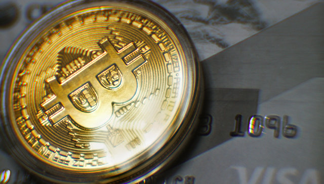 Биткойн за сутки подорожал на 23%, подскочив в цене на $4 тыс. до $18 тыс. Биткойн за сутки подорожал на 23%, подскочив в цене на $4 тыс. до $18 тыс.