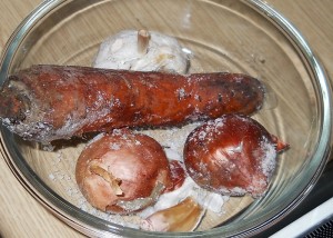 Салат из овощей, запеченных в соли