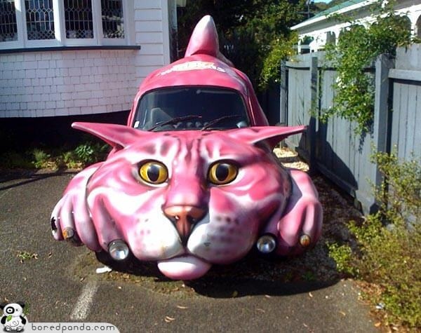 Странные автомобили, которые сложно не заметить Странные автомобили, которые сложно не заметить