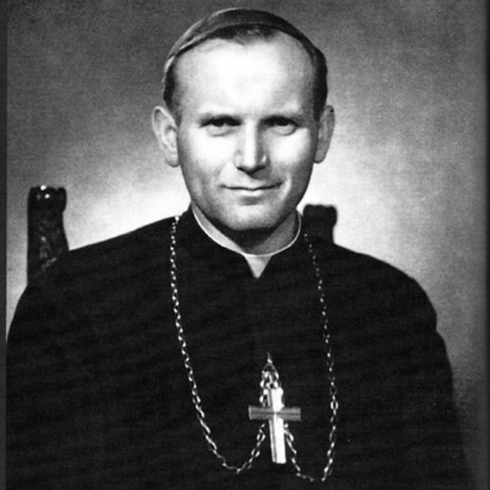 Кароль Войтыла стал папой римским в 1978 году Кароль Войтыла стал папой римским в 1978 году