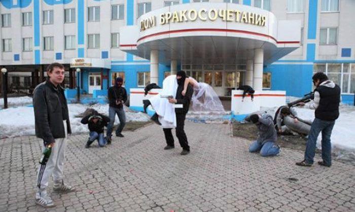 Смешные и прикольные картинки из нашей жизни (12 фото) Смешные и прикольные картинки из нашей жизни (12 фото)
