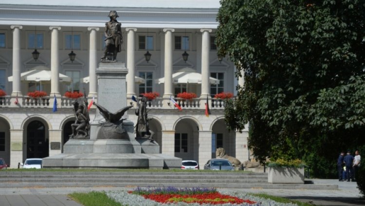 Почему улица в Санкт-Петербурге названа в честь врага русских Почему улица в Санкт-Петербурге названа в честь врага русских