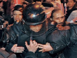 Конституционный суд оценит массовые аресты митингующих