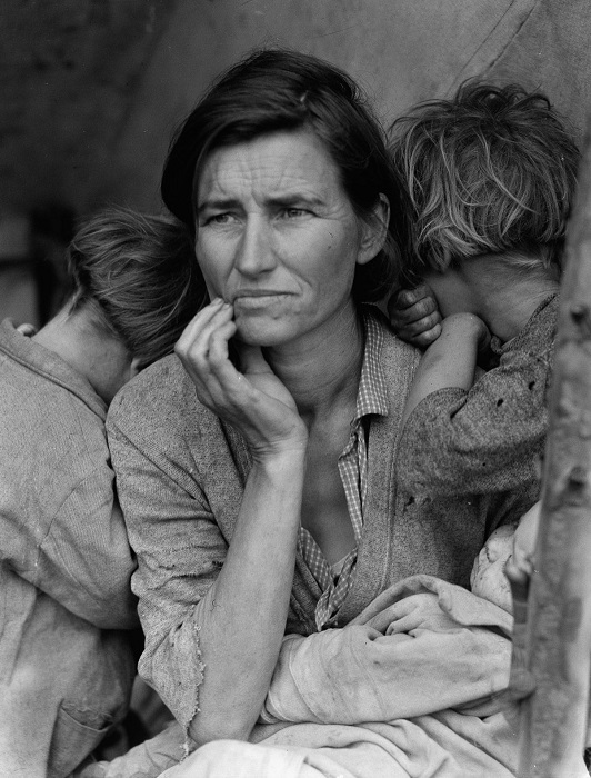 «Мать-переселенка»: Как одна случайно сделанная фотография стала символом эпохи