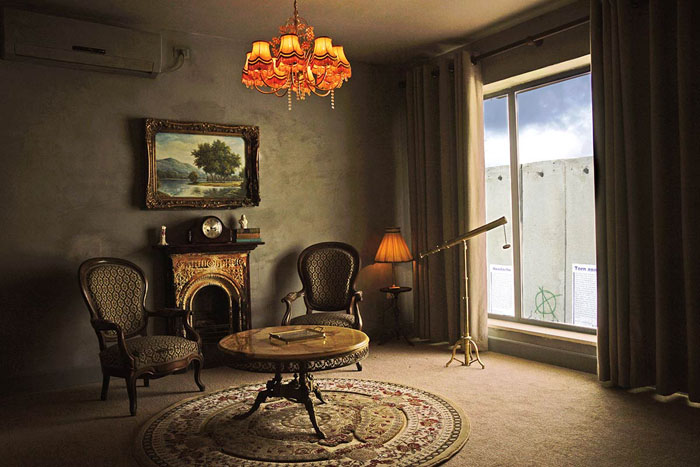 Отель The Walled Off Hotel. Отель The Walled Off Hotel.