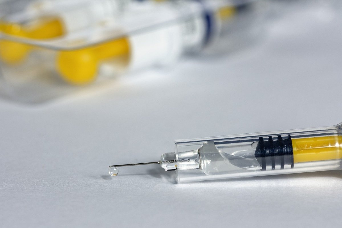 Аптеки США будут предлагать вакцины от COVID с 11 февраля