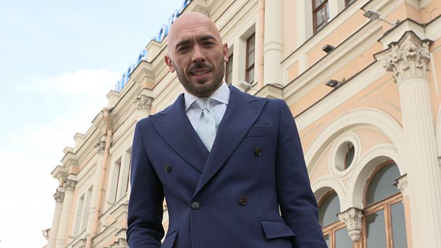 На ножах. Отели: Санкт-Петербург. Невский дом На ножах. Отели: Санкт-Петербург. Невский дом