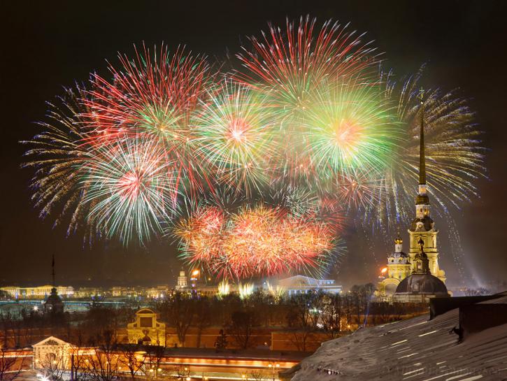 Салют в Новый год 2018 в Санкт-Петербурге Салют в Новый год 2018 в Санкт-Петербурге: время и место проведения в новогоднюю ночь 2018