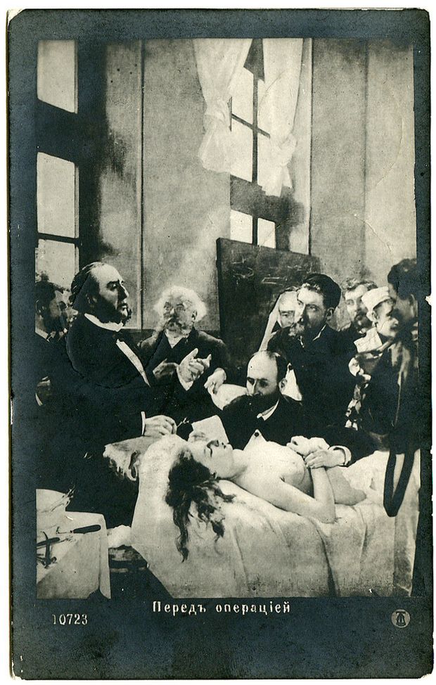 Авторская коллекция самых странных открыток из прошлого